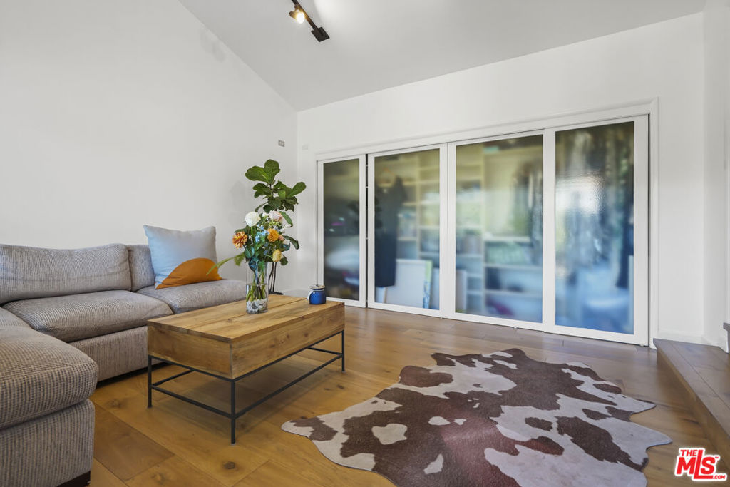 MLS #25614281 image #41