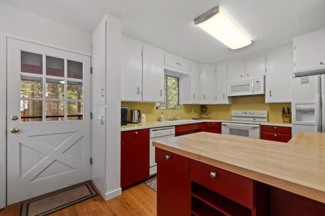Image 8 of 55 For 25074 Abraham Avenue