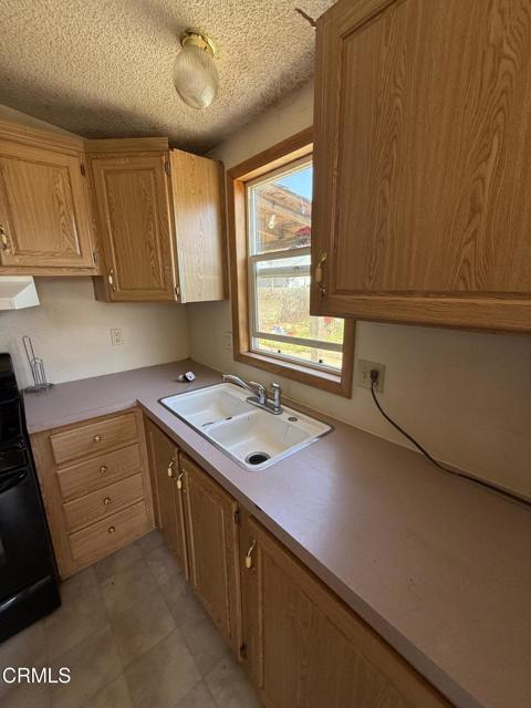 Detail Gallery Image 10 of 25 For 1361 E Oak St, Fort Bragg,  CA 95437 - 2 Beds | 2 Baths