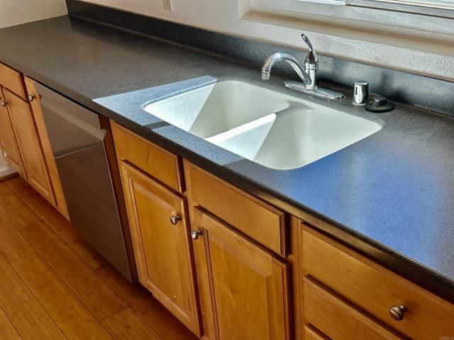 Detail Gallery Image 7 of 61 For 2445 S. Stage Coach Ln, Fallbrook,  CA 92028 - 4 Beds | 3 Baths