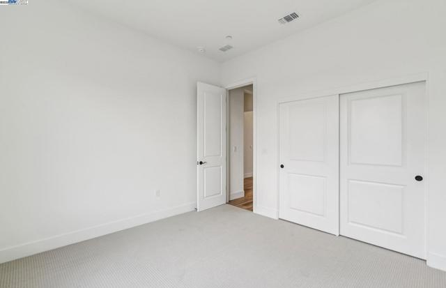 1552 Kasnak Drive, Manteca CA: https://media.crmls.org/mediaz/6372a8c4-fd1e-43bc-8e62-eb2e27ac2e42.jpg