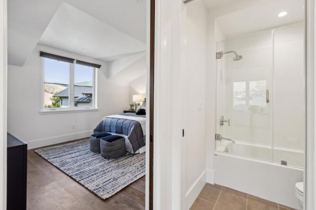 288 Campina Court, Fremont CA: https://media.crmls.org/mediaz/63732619-beb8-4287-8751-1cfd8e9fb93b.jpg