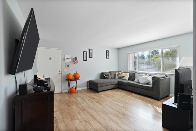 Image 9 of 28 For 10382 Alphonse Street F4
