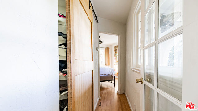 4707 Bedel Street, Woodland Hills CA: https://media.crmls.org/mediaz/6377089c-63ea-4e27-bfff-581c5cb5dcf4.jpg