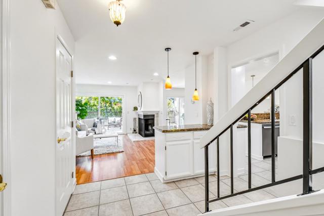 3585 Flint Creek Drive, San Jose CA: https://media.crmls.org/mediaz/63779121-d007-4bf5-948e-7657ee3c8747.jpg