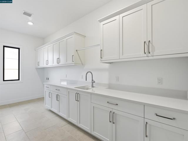 18612 Corte Obispo, Morgan Hill CA: https://media.crmls.org/mediaz/63788f2e-596c-47cc-9dc9-495047b5cd6f.jpg