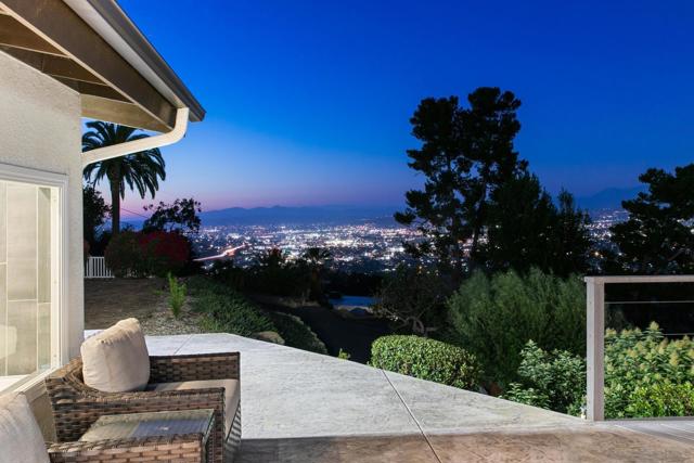 5030 Helix Ter, La Mesa CA: https://media.crmls.org/mediaz/6378c915-101a-4341-b8a3-eb806014c99e.jpg