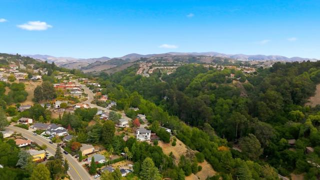 5603 Crow Canyon Road, Castro Valley CA: https://media.crmls.org/mediaz/6378e82b-3c30-46fe-b187-7da4a4a2cbc0.jpg