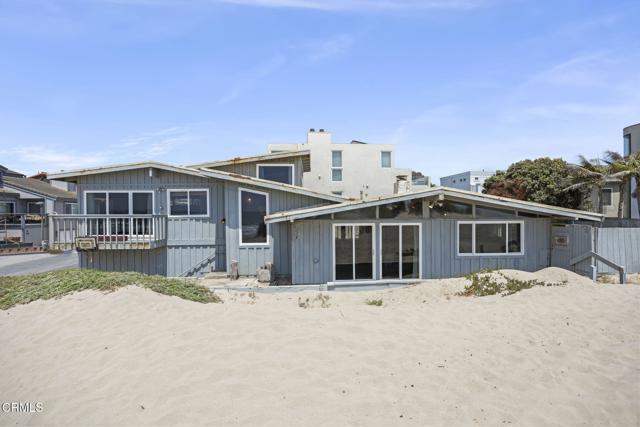 1218 Cornwall Lane, Ventura CA: https://media.crmls.org/mediaz/637a077d-5782-420a-b018-24db1fd21017.jpg