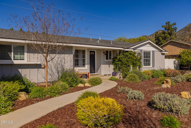 1009 Grandview Avenue, Ojai CA: https://media.crmls.org/mediaz/637cf5cb-53e1-4be1-bfff-b3d253634cac.jpg
