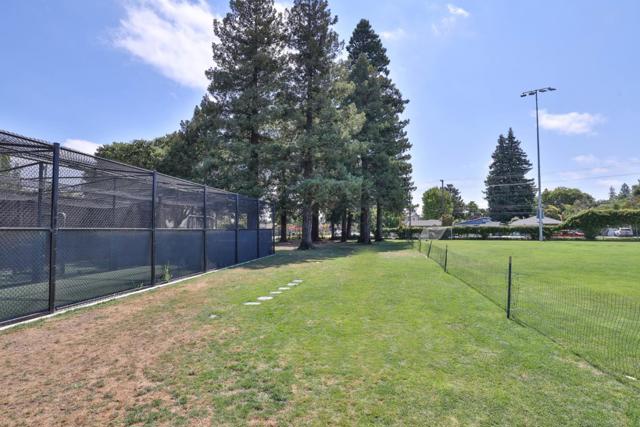 1621 Brittan Avenue, San Carlos CA: https://media.crmls.org/mediaz/637d1f54-4039-43bb-9caf-0ae6f38b3d7e.jpg
