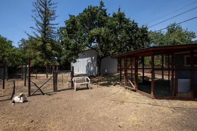 7565 Tierra Sombra Court, San Jose CA: https://media.crmls.org/mediaz/637d34ec-bbf1-433a-9f10-2b9aa92e29b6.jpg