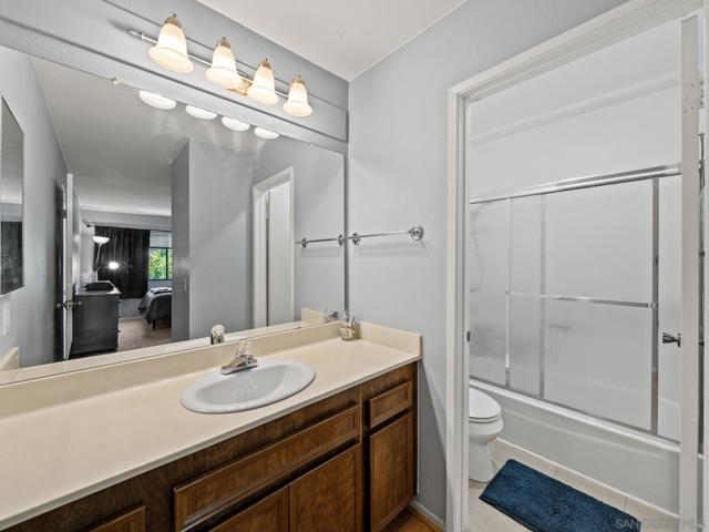 1138 Via Loma Vista, El Cajon CA: https://media.crmls.org/mediaz/637d7961-8b4e-483e-92df-d2f76c4eac8e.jpg