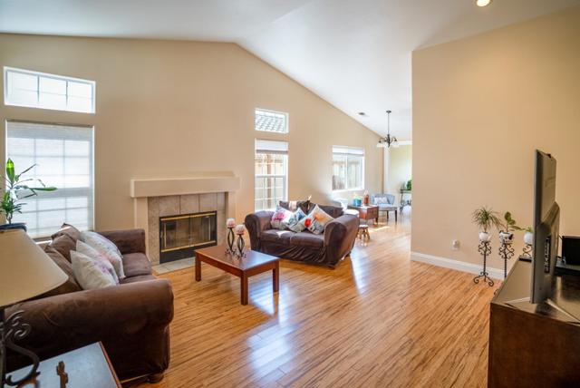 1221 Jacqueline Drive, Hollister CA: https://media.crmls.org/mediaz/637dcd84-3159-471a-b334-dd214aa3c8f4.jpg