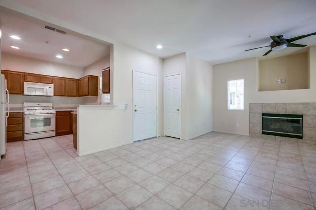 26374 Arboretum Way, Murrieta CA: https://media.crmls.org/mediaz/637e51c5-f43c-4ff1-b213-9db68348f3ca.jpg