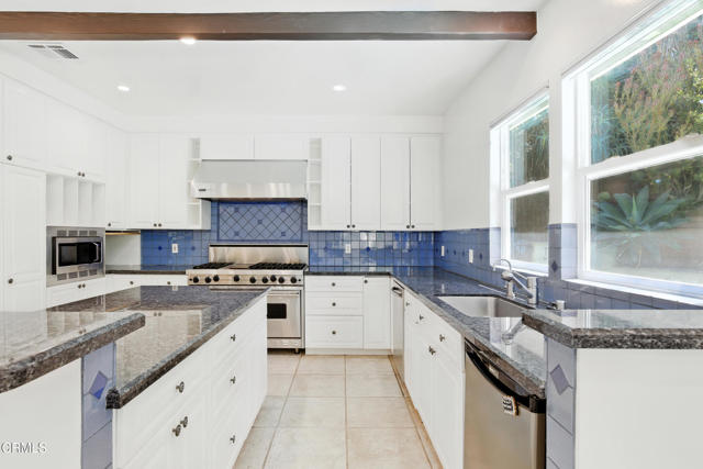 Detail Gallery Image 7 of 37 For 7772 Torreyson Dr, Los Angeles,  CA 90046 - 3 Beds | 5 Baths