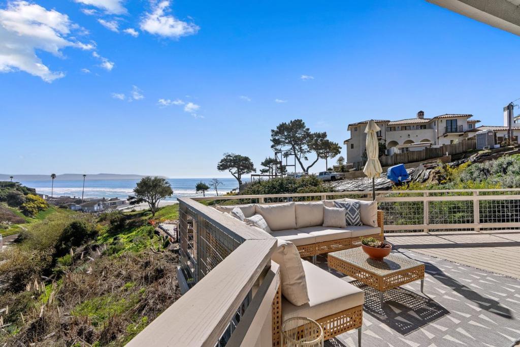664 Bayview Drive