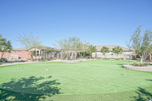 82800 Kingsboro Lane, Indio CA: https://media.crmls.org/mediaz/637f02ab-a179-4d54-b8d5-f2b99db6a60a.jpg