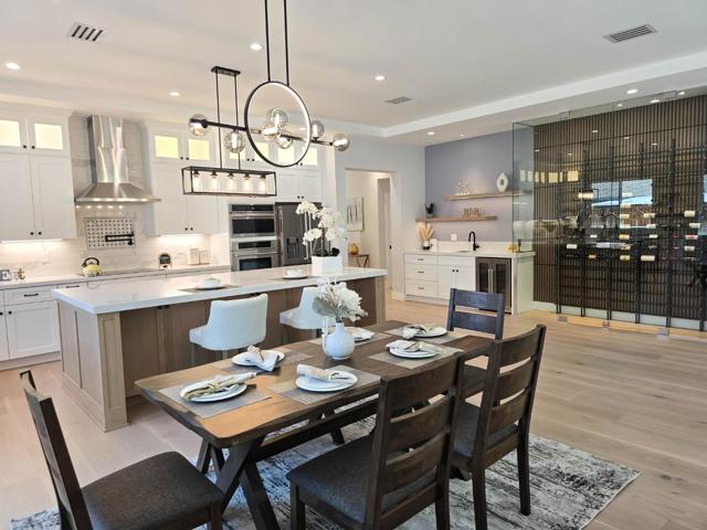 95 Centre Street, Mountain View CA: https://media.crmls.org/mediaz/637f2e81-87de-42ad-921e-2d90502cfd96.jpg