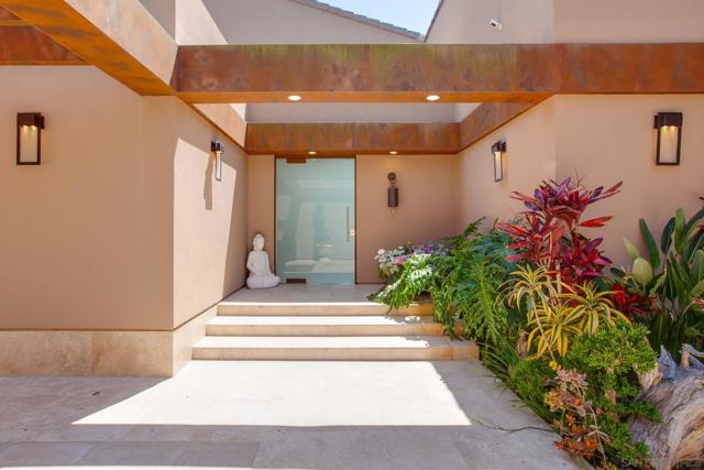14817 Arroyo Rosita, Rancho Santa Fe CA: https://media.crmls.org/mediaz/6380c411-bdb6-4de5-965a-82df6415507c.jpg