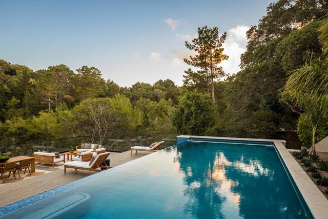 20 Pine Court, Hillsborough CA: https://media.crmls.org/mediaz/6381b718-39e2-4bb6-bc76-2fe96d44590a.jpg