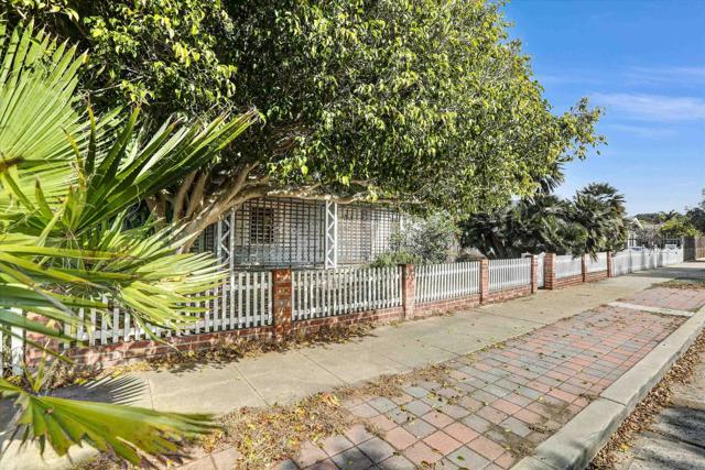 4640 Greene St, San Diego, California 92107, 2 Bedrooms Bedrooms, ,1 BathroomBathrooms,Single Family Residence,For Sale,Greene St,250018873SD