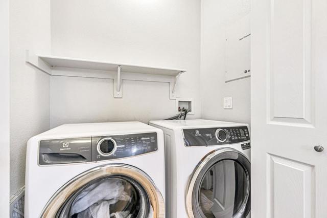 1156 Mckay Drive, San Jose CA: https://media.crmls.org/mediaz/63826366-0822-451a-8d8a-9b22d1a5f714.jpg