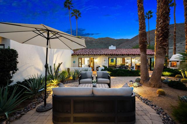 Image 35 of 75 For 40320 Via Entrada