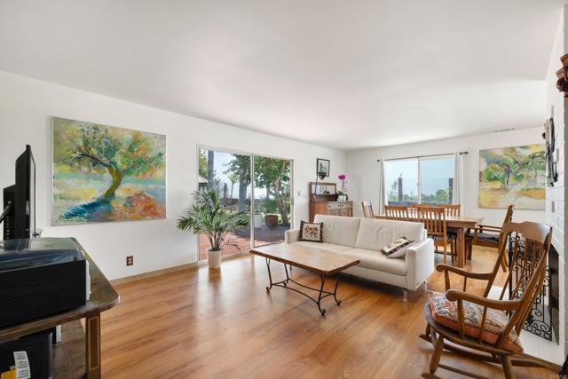 Image 4 of 21 For 1001 Hurstdale Avenue