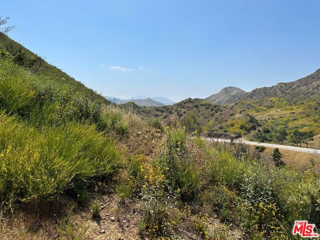 0 Kanan Road, Agoura CA: https://media.crmls.org/mediaz/63859837-8198-4bf0-921b-a1a775ad8ded.jpg