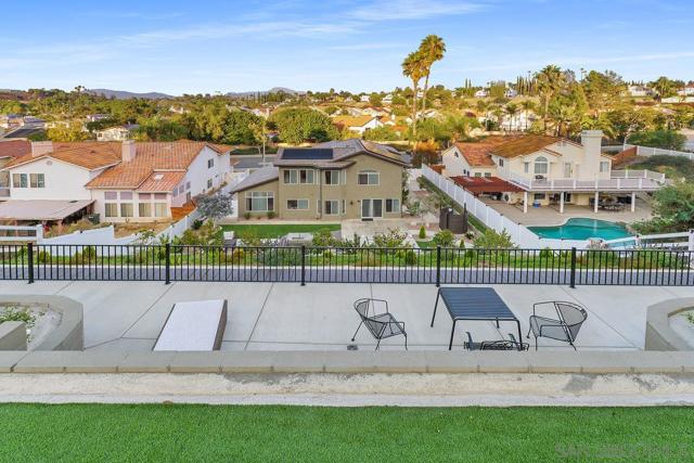 40599 Calle Medusa, Temecula CA: https://media.crmls.org/mediaz/63862aee-6c4a-4b7c-8414-4c79b089f1a6.jpg