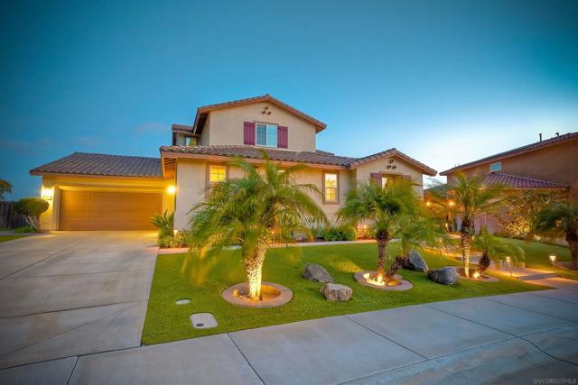 5324 Bella Vista St, Santee CA: https://media.crmls.org/mediaz/6388844f-5d85-4d18-bff7-6d48c828f09e.jpg