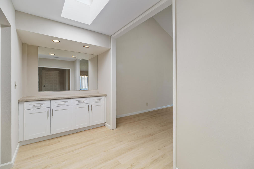 MLS #219136274DA image #9