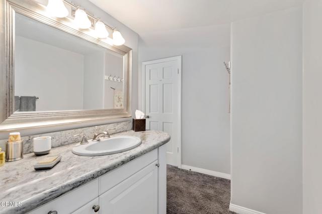 518 Lincoln Drive, Ventura CA: https://media.crmls.org/mediaz/638945f1-78f0-443a-a9fe-6eef3bf7364d.jpg