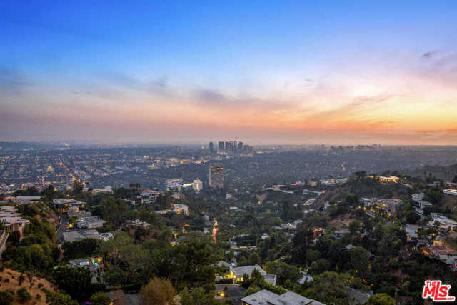 1635 Blue Jay Way Los Angeles, California Located on one of the Best Bird Streets in the Sunset Strip, this drive-on promontory 360 degree view site offers one the rare opportunity to remodel the current home or create the home of their dreams. Perfect for an owner user or a developer.