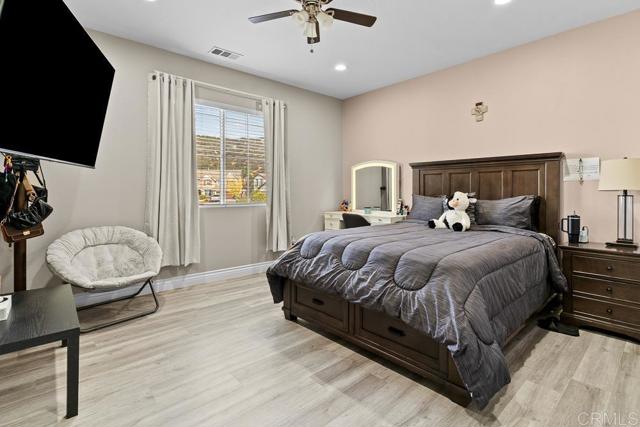 Detail Gallery Image 50 of 56 For 35965 Darcy Pl, Murrieta,  CA 92562 - 5 Beds | 3 Baths