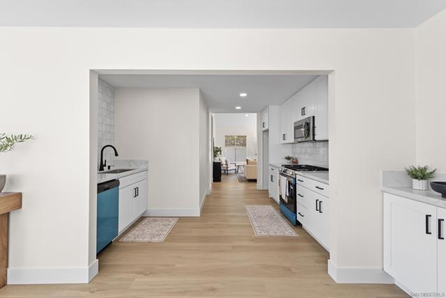1267 Sonoma Ct, Chula Vista CA: https://media.crmls.org/mediaz/6389f24a-3778-46a2-9631-5bcaca2ac78b.jpg