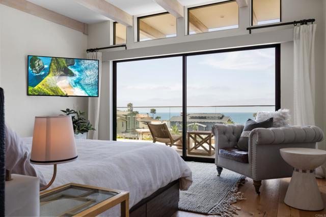 Detail Gallery Image 20 of 54 For 5080 Carlsbad Blvd, Carlsbad,  CA 92008 - 5 Beds | 4 Baths