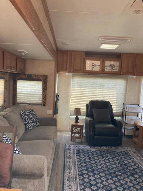 69411 Ramon Road, Cathedral City CA: https://media.crmls.org/mediaz/638c1f34-865b-42c6-928c-1b12089b6728.jpg