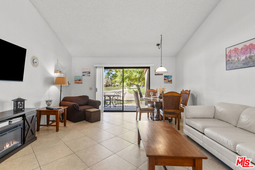 MLS #25617899 image #3