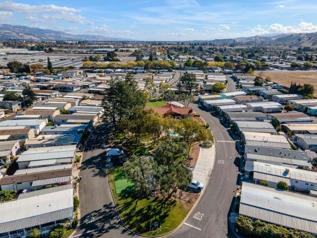 275 Burnett Ave, Morgan Hill CA: https://media.crmls.org/mediaz/638e508f-5c2d-46ad-ac73-966550bf9cc8.jpg