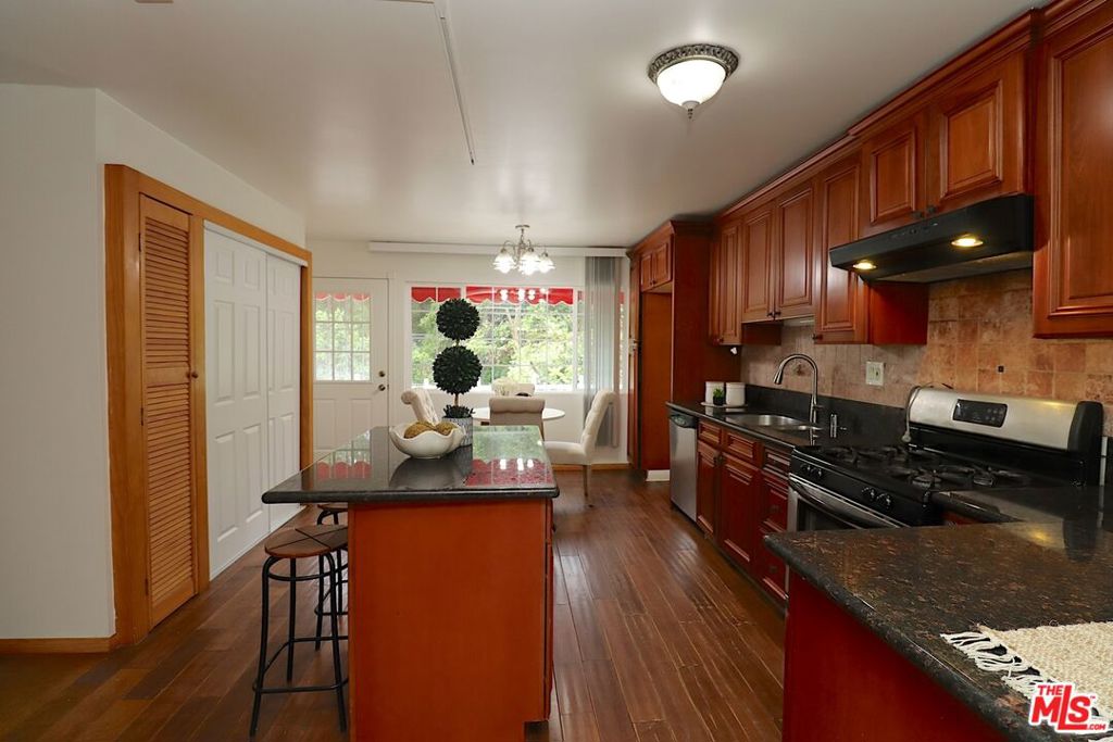 375 Berkshire Avenue La Canada Flintridge img 5