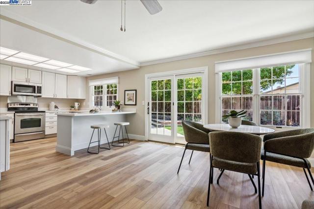 4532 Birch Bark Rd, Concord CA: https://media.crmls.org/mediaz/6391107e-d08f-48d5-8d53-33869704d0ae.jpg