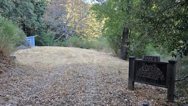 20245 Gist Road, Los Gatos CA: https://media.crmls.org/mediaz/639115d2-4b14-4747-ba8a-10a40bfe6a1f.jpg