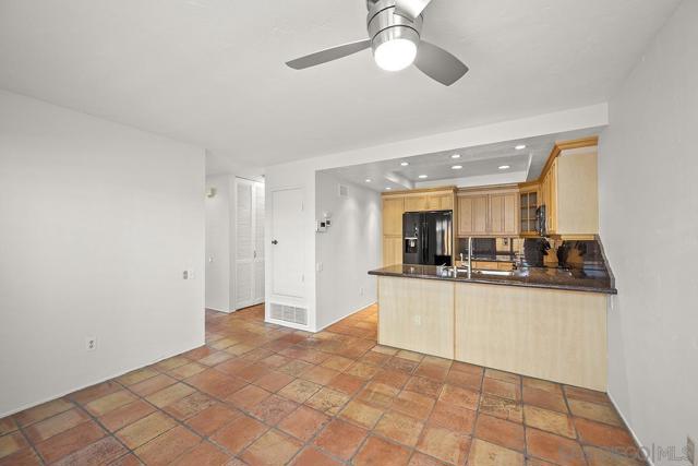 Image 9 of 34 For 9833 Rimpark Way