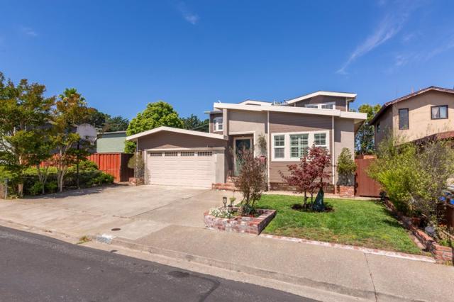 480 Alta Vista Drive, South San Francisco CA: https://media.crmls.org/mediaz/639245bf-5060-4904-9729-cf2d37622a43.jpg
