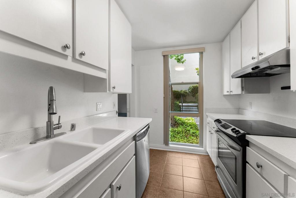 4843 Collwood Blvd - photo 11