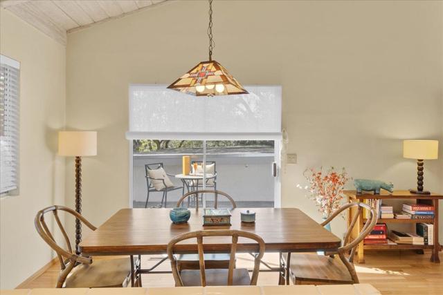24703 Camino Del Monte, Carmel CA: https://media.crmls.org/mediaz/6393bc15-ab00-4a9b-ace2-8459b33daa6d.jpg