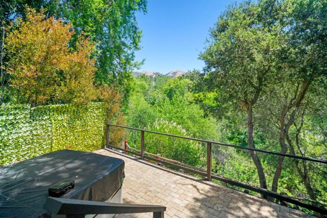 81 E Garzas Road, Carmel Valley CA: https://media.crmls.org/mediaz/63946f94-f5ad-46ef-beab-4f71962a07b6.jpg
