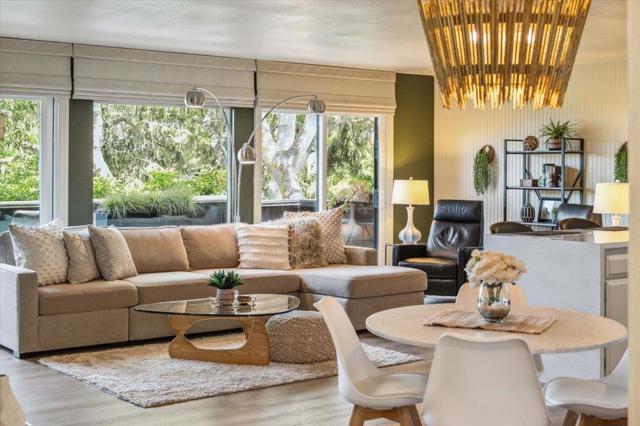 630 Terry Street, Monterey CA: https://media.crmls.org/mediaz/63948cc0-a4d8-4a1b-8652-78c7181b7e85.jpg